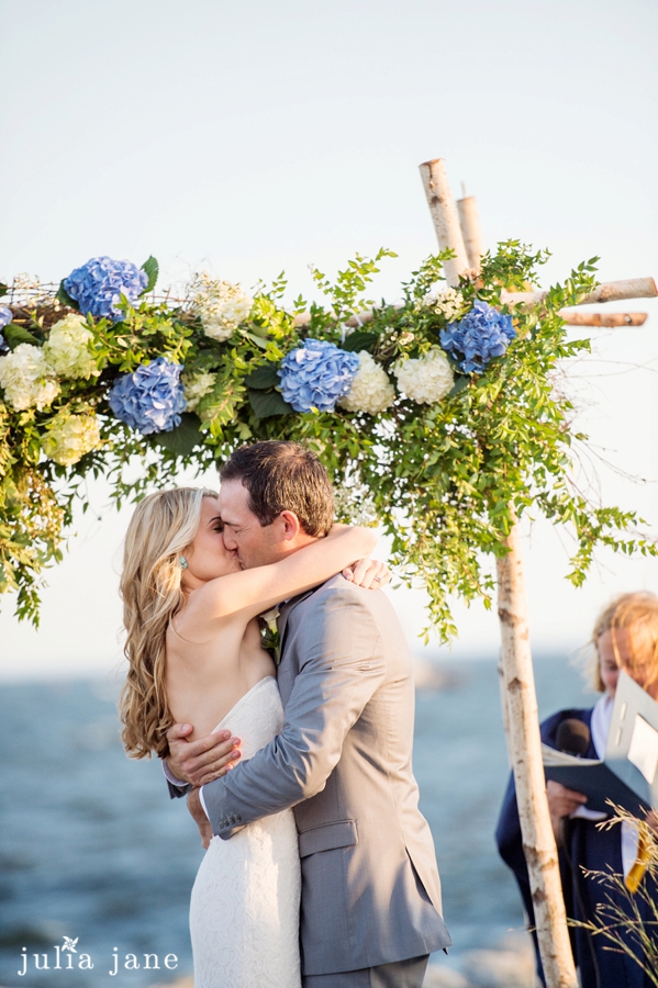Joyful Wedding Photography by Connecticut Wedding Photographer Julia Jane Studios
